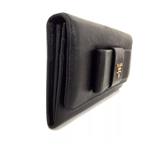 ✨🛍️ Prada Black Saffiano Leather Long Wallet with Bow - Picture 3 of 7